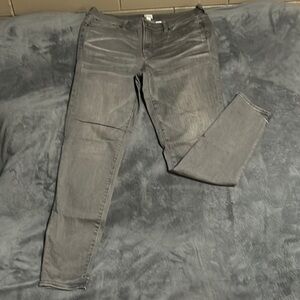 J Crew Women’s Jeans ❤️
